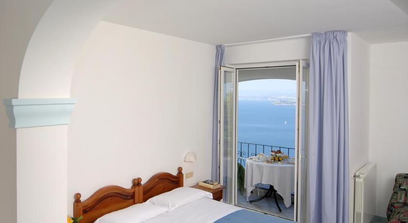 Bed and Breakfast La Pergola Del Torchio Искья Экстерьер фото