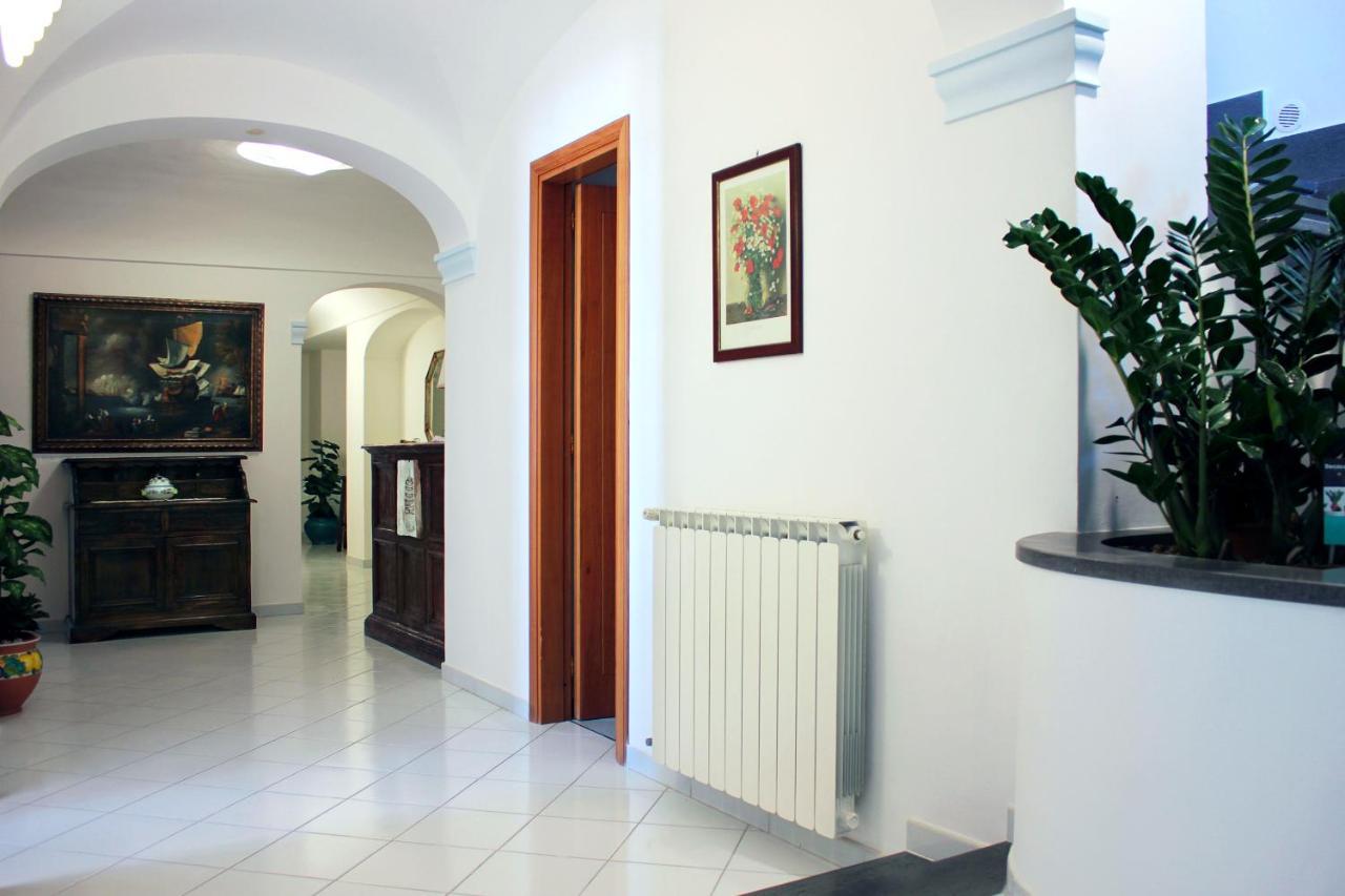 Bed and Breakfast La Pergola Del Torchio Искья Экстерьер фото