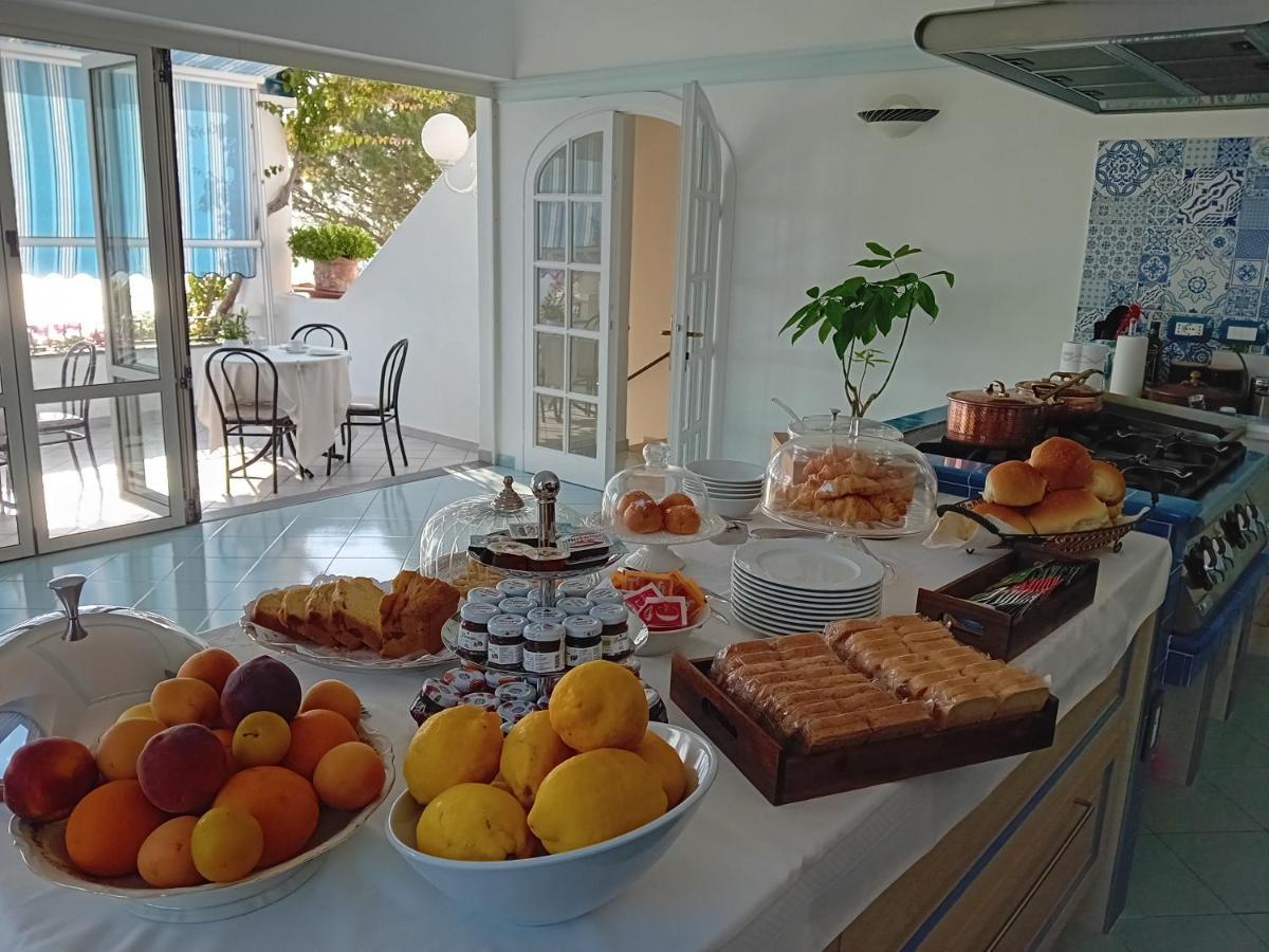 Bed and Breakfast La Pergola Del Torchio Искья Экстерьер фото